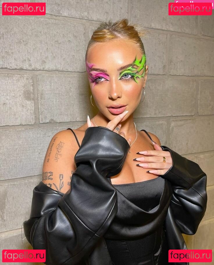 Tuli Acosta / tuli_acosta Onlyfans Photo Gallery 