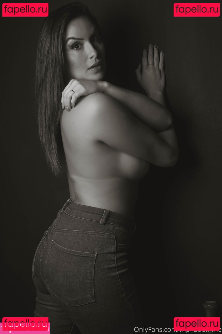 Maisa Pravo / mpwebmodel Onlyfans Photo Gallery 