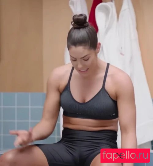 Kelsey Plum Nude Onlyfans Photo 21