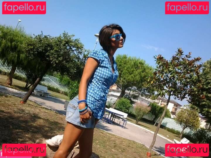 Andreeaonly19 / Deea_ralu2 / Raluca / raluca199 Onlyfans Photo Gallery 