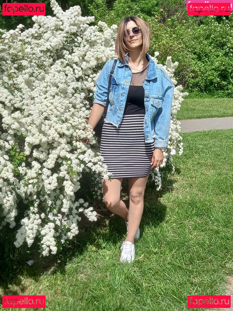 Andreeaonly19 / Deea_ralu2 / Raluca / raluca199 Onlyfans Photo Gallery 