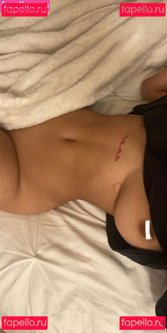 uhhlia / uhhliar / uhliaa / uhliaa._ Onlyfans Photo Gallery 