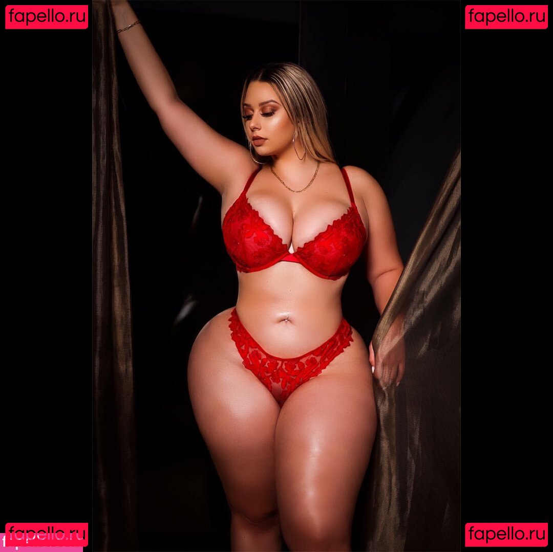 Blondiemami / https: / strong_n_curvy Onlyfans Photo Gallery 