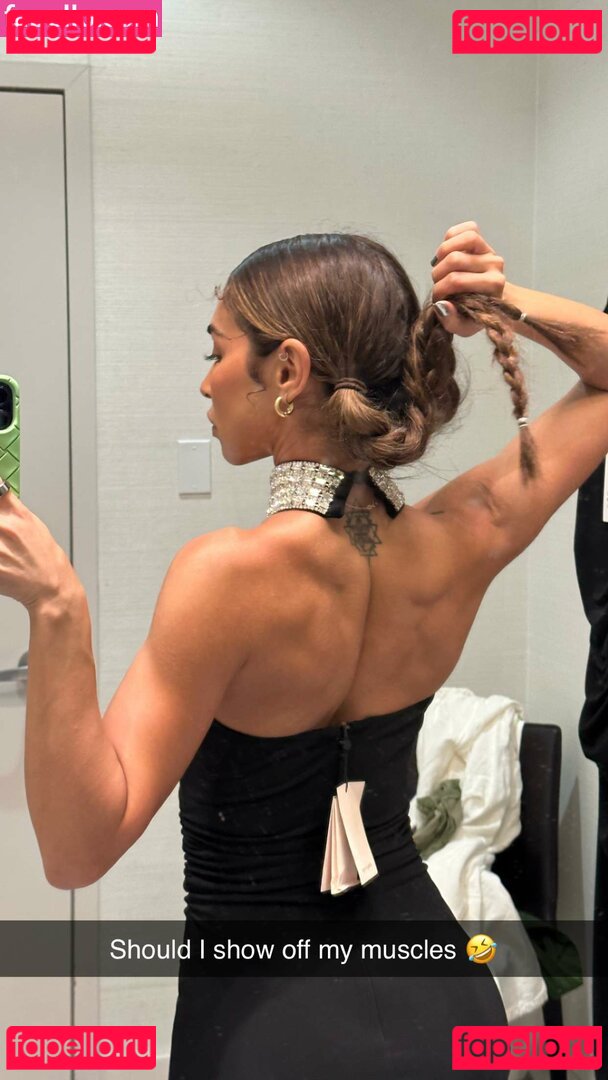 Chantel Jeffries / ChantelJeffries / ComeBacktoMe Onlyfans Photo Gallery 