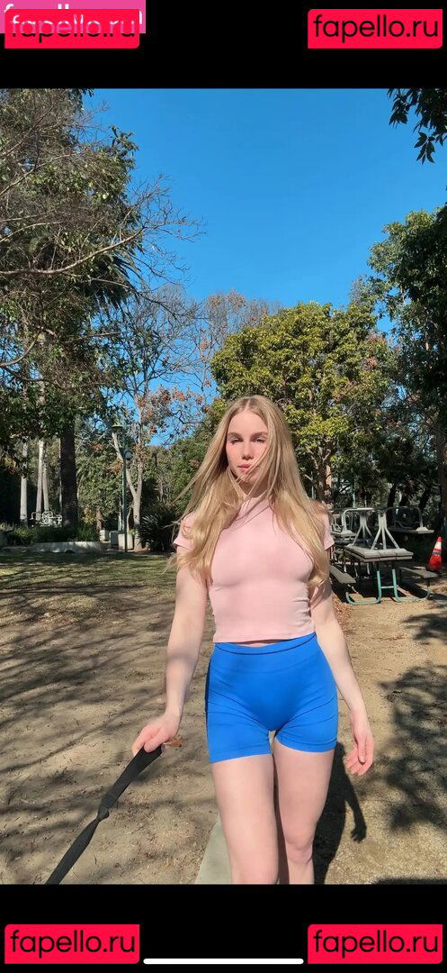 Colette Cherry / ColetteCherry_ / coletteleclar Onlyfans Photo Gallery 