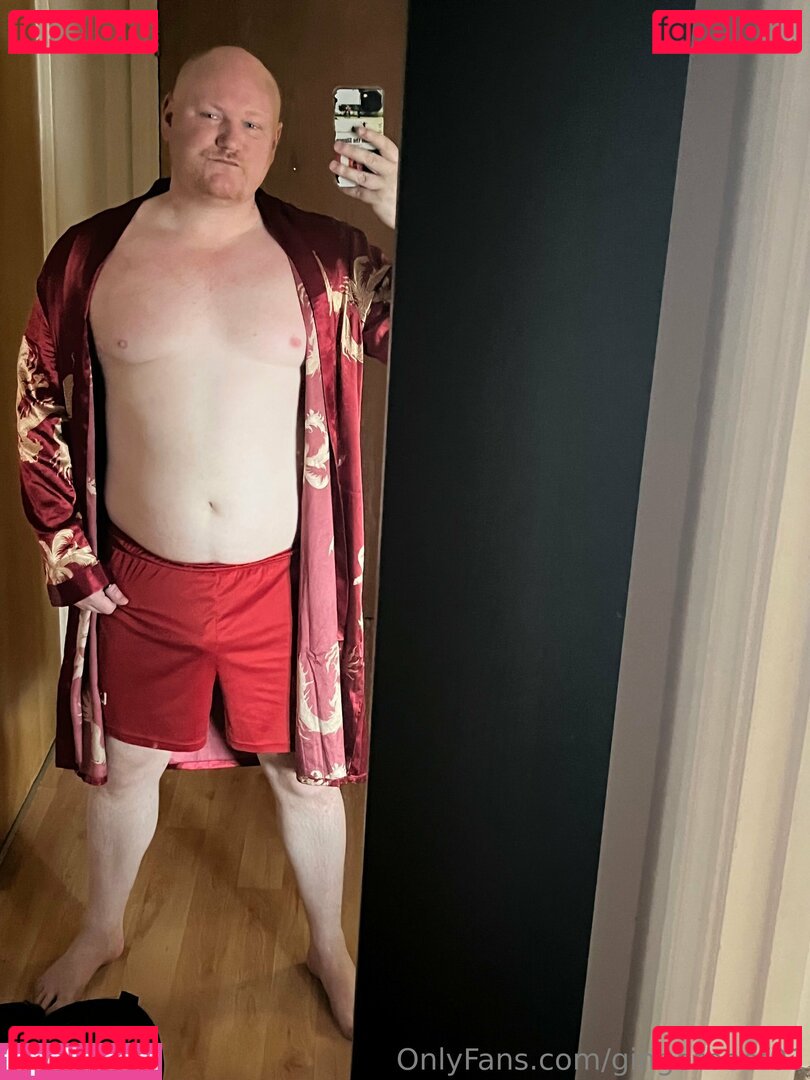 fionaflyy / gingerbeef01 Onlyfans Photo Gallery 