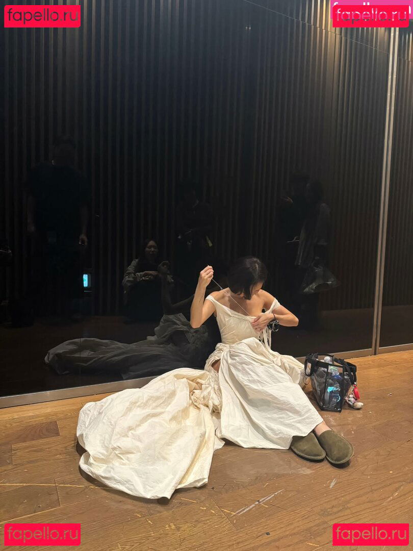 Hwasa / _mariahwasa Onlyfans Photo Gallery 