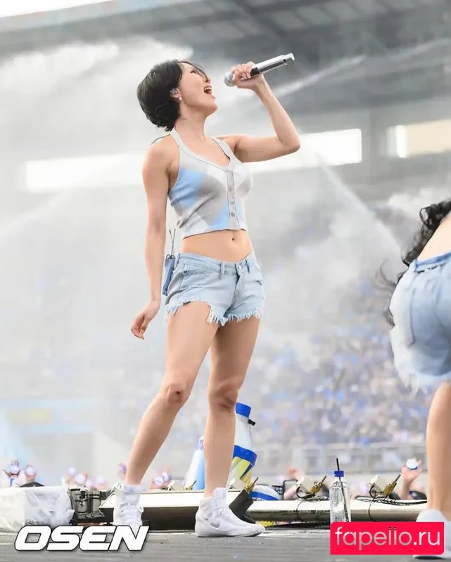 Hwasa Nude Onlyfans Photo 37