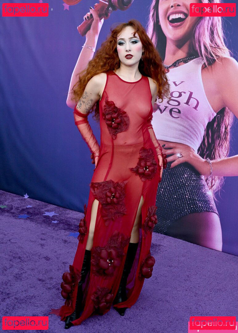 Chappell Roan / ChappellRoan Onlyfans Photo Gallery 