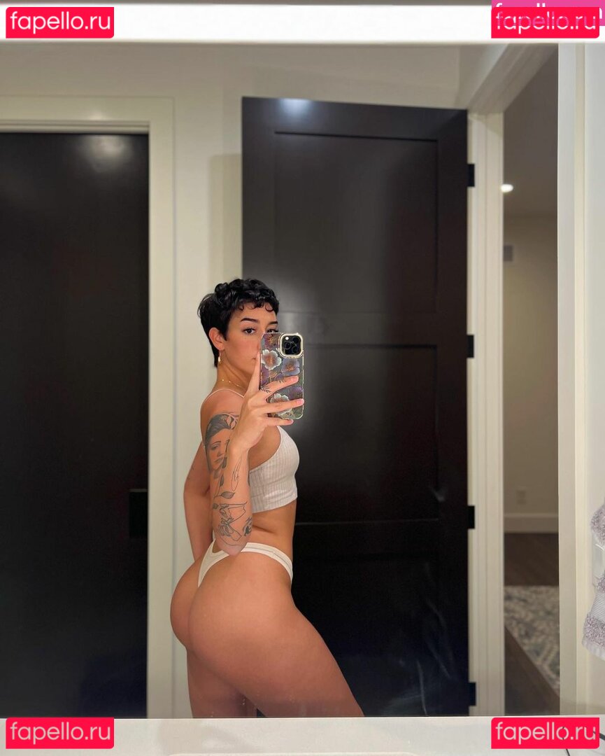 Gianna Evelyn / Giannaevelyn Onlyfans Photo Gallery 