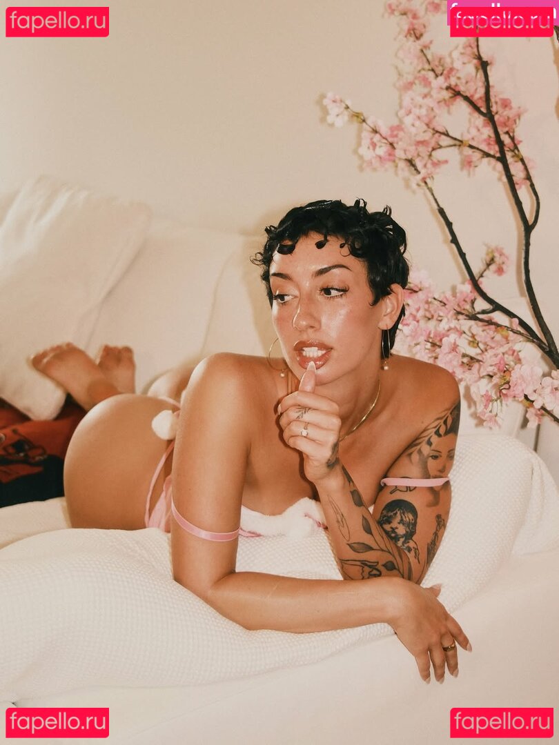 Gianna Evelyn / Giannaevelyn Onlyfans Photo Gallery 