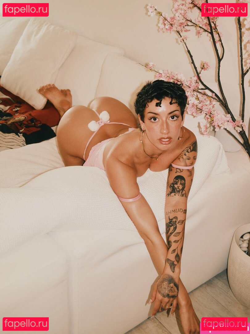 Gianna Evelyn / Giannaevelyn Onlyfans Photo Gallery 