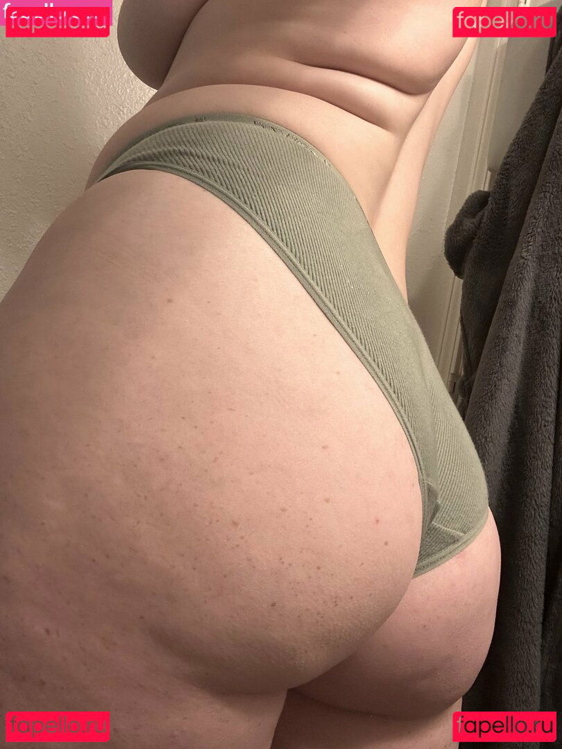 RDGRSLX / sexxilexxi23 Onlyfans Photo Gallery 