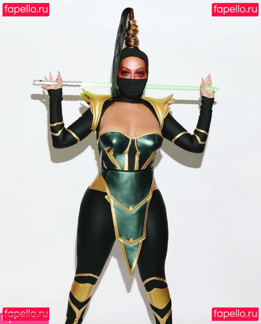 La La Anthony / LalaAnthonia / lala Onlyfans Photo Gallery 