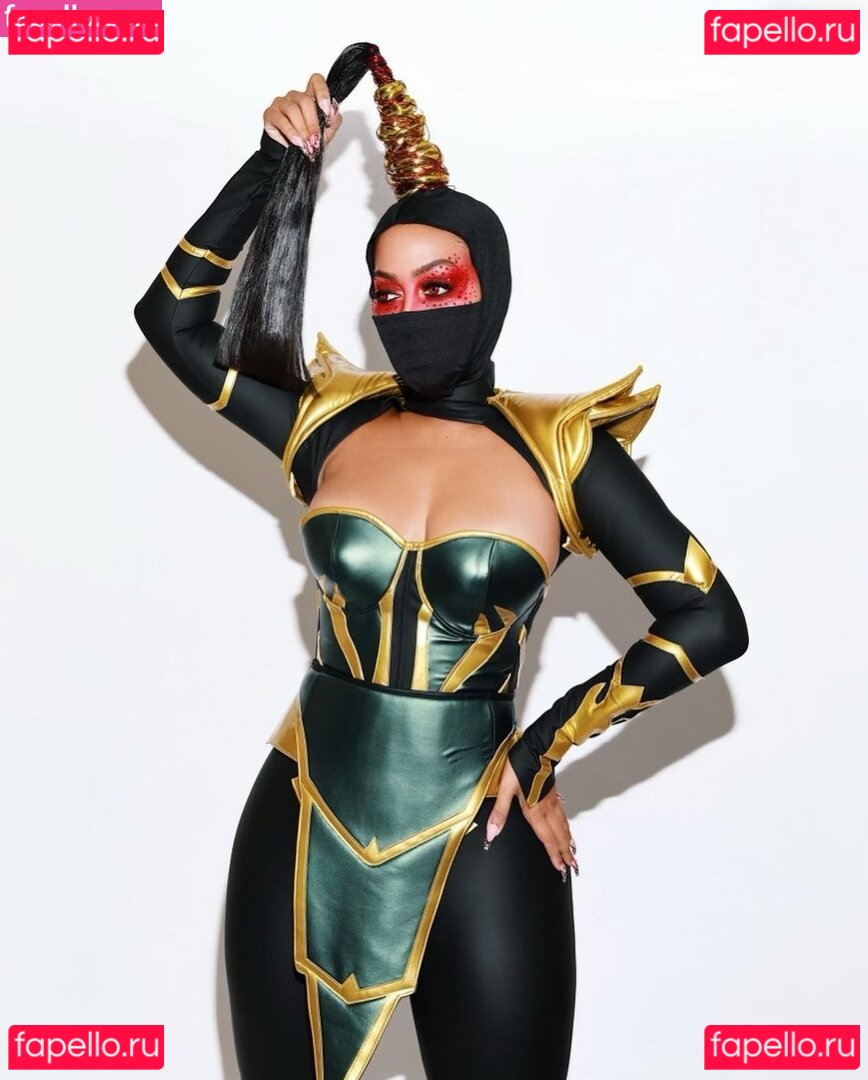 La La Anthony / LalaAnthonia / lala Onlyfans Photo Gallery 