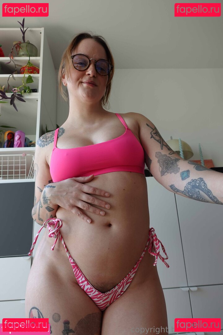 ff.flora Nude Onlyfans Photo 3