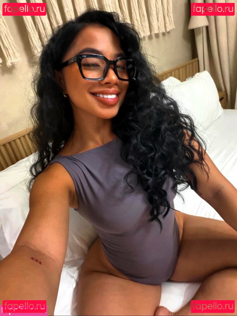 Cindy Tran Nude Onlyfans Photo 25