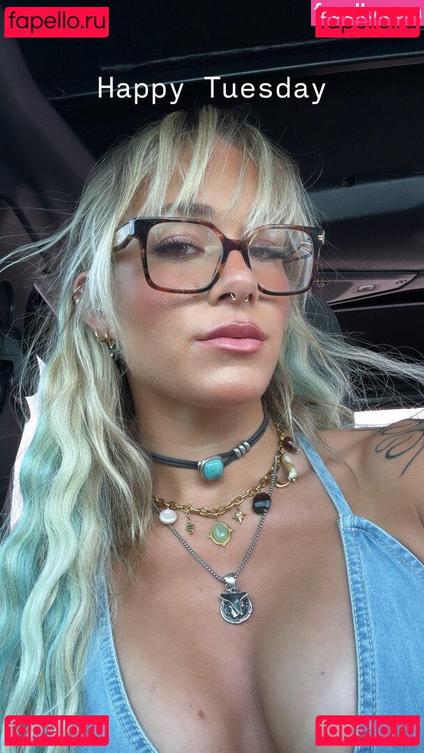 Sol Ruca Nude Onlyfans Photo 16