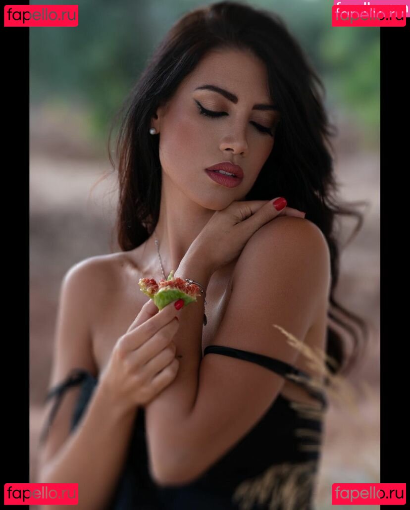 Sharon De Luca Nude Onlyfans Photo 43