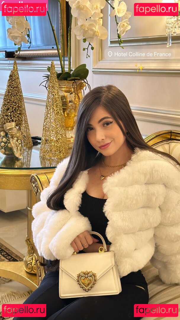 Diretora Muniz Nude Onlyfans Photo 26