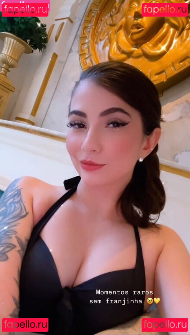 Diretora Muniz Nude Onlyfans Photo 24