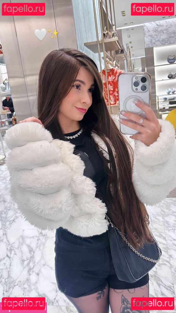 Diretora Muniz Nude Onlyfans Photo 16