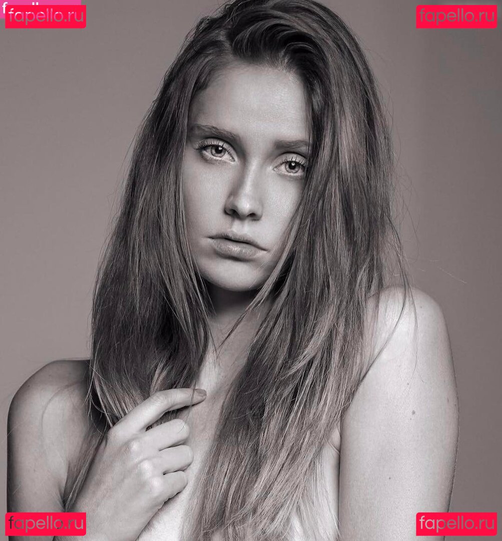 Baumaedchen Nude Onlyfans Photo 24