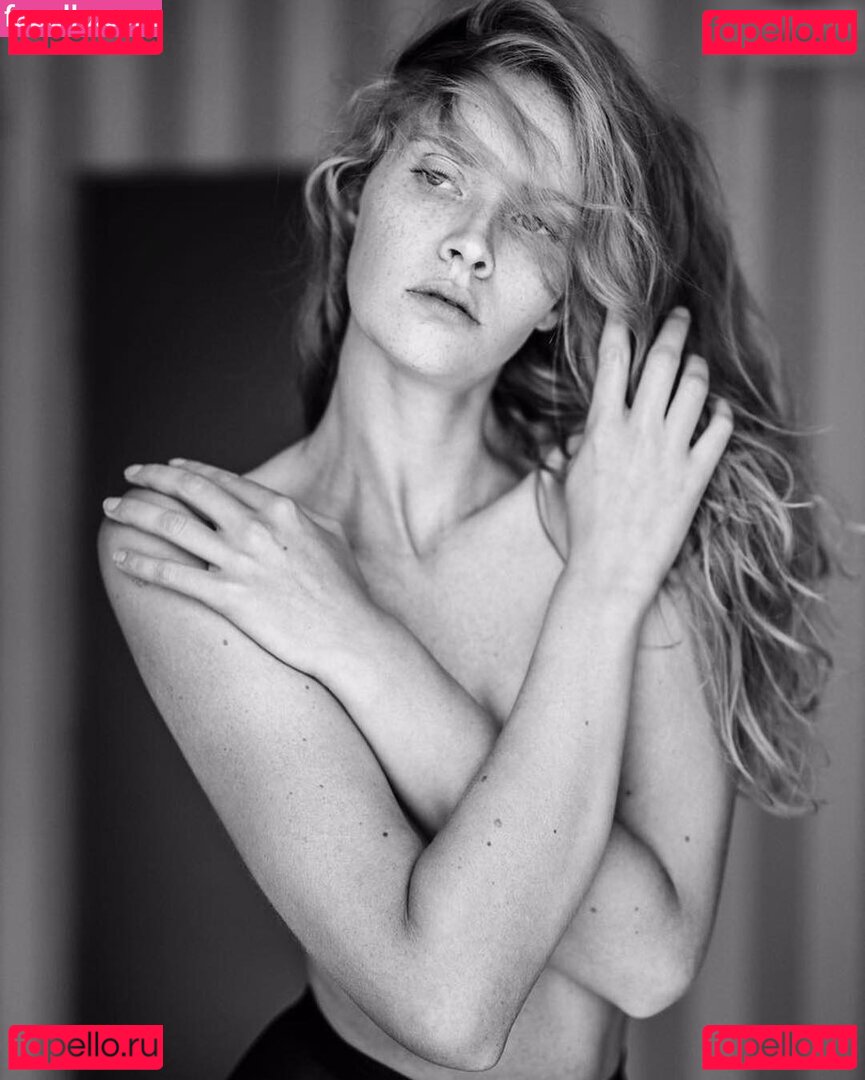 Baumaedchen Nude Onlyfans Photo 18