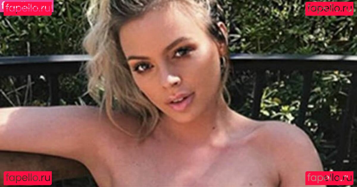 Danielle Sellers Nude Onlyfans Photo 15