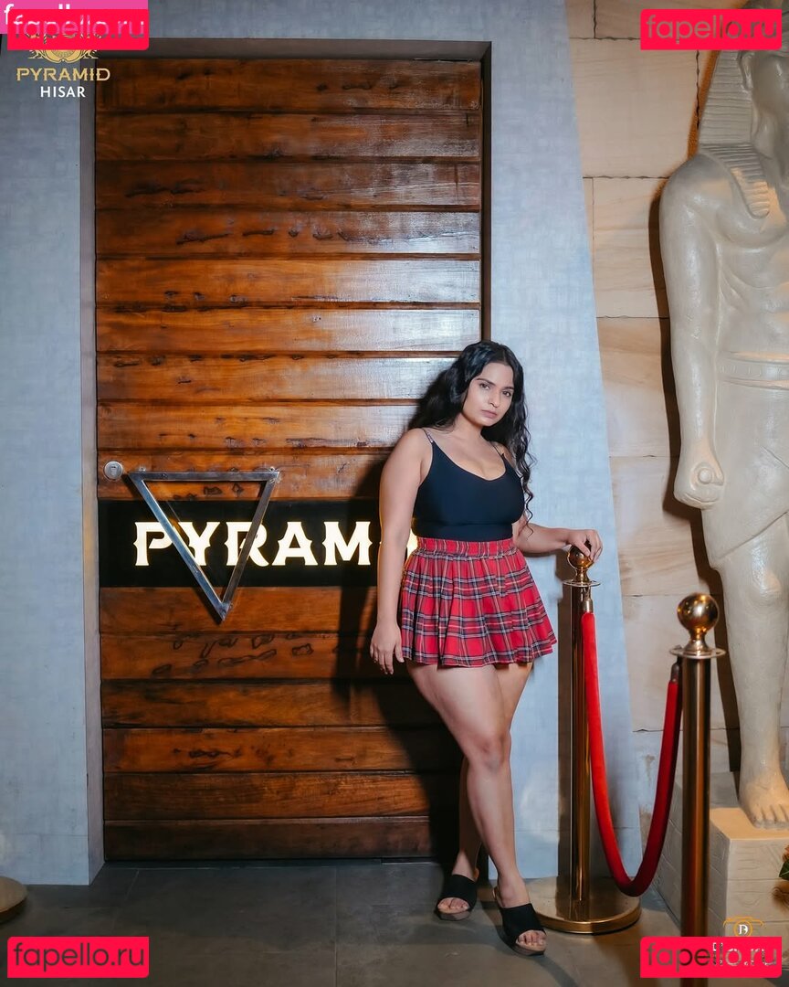 Anjali Gupta Nude Onlyfans Photo 9