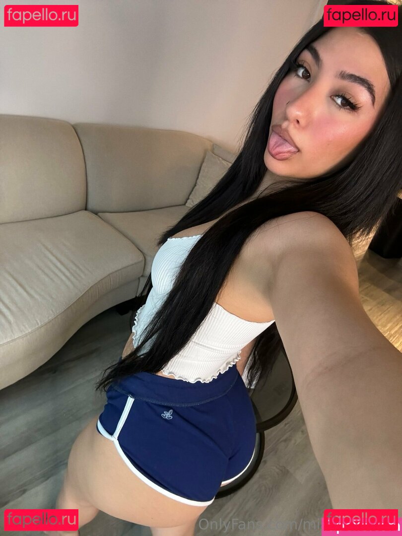 Dineromia Nude Onlyfans Photo 51