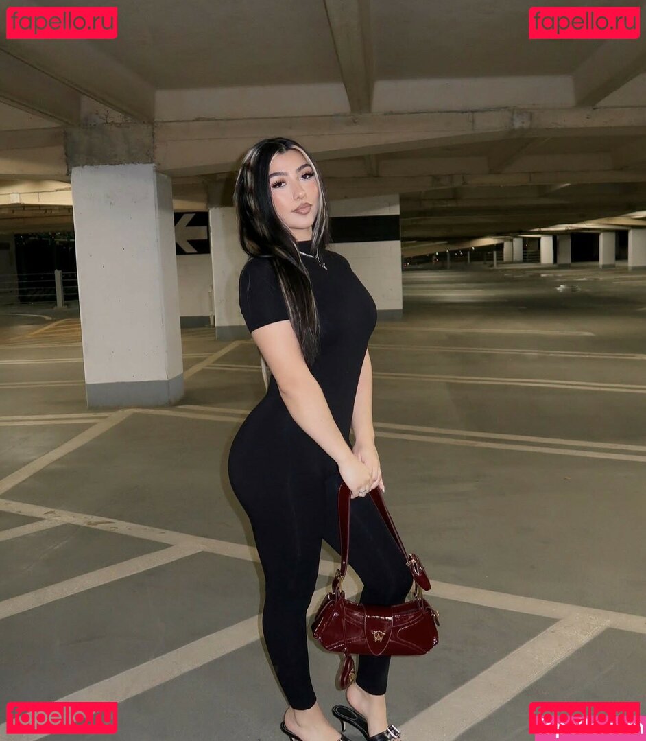 Dineromia Nude Onlyfans Photo 42