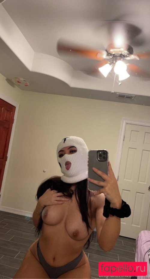 Dineromia Nude Onlyfans Photo 18