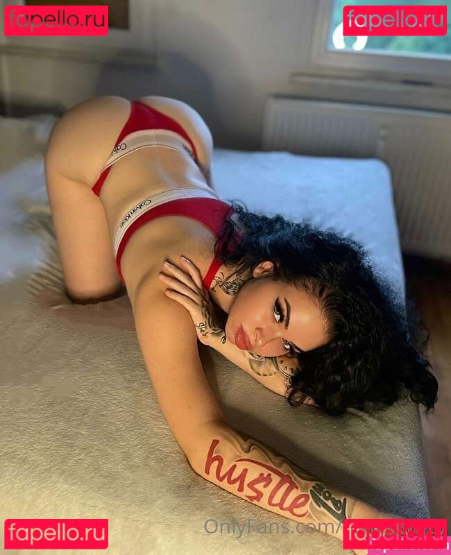 Arab1an / aintshittonya / reallytonyaa Onlyfans Photo Gallery 