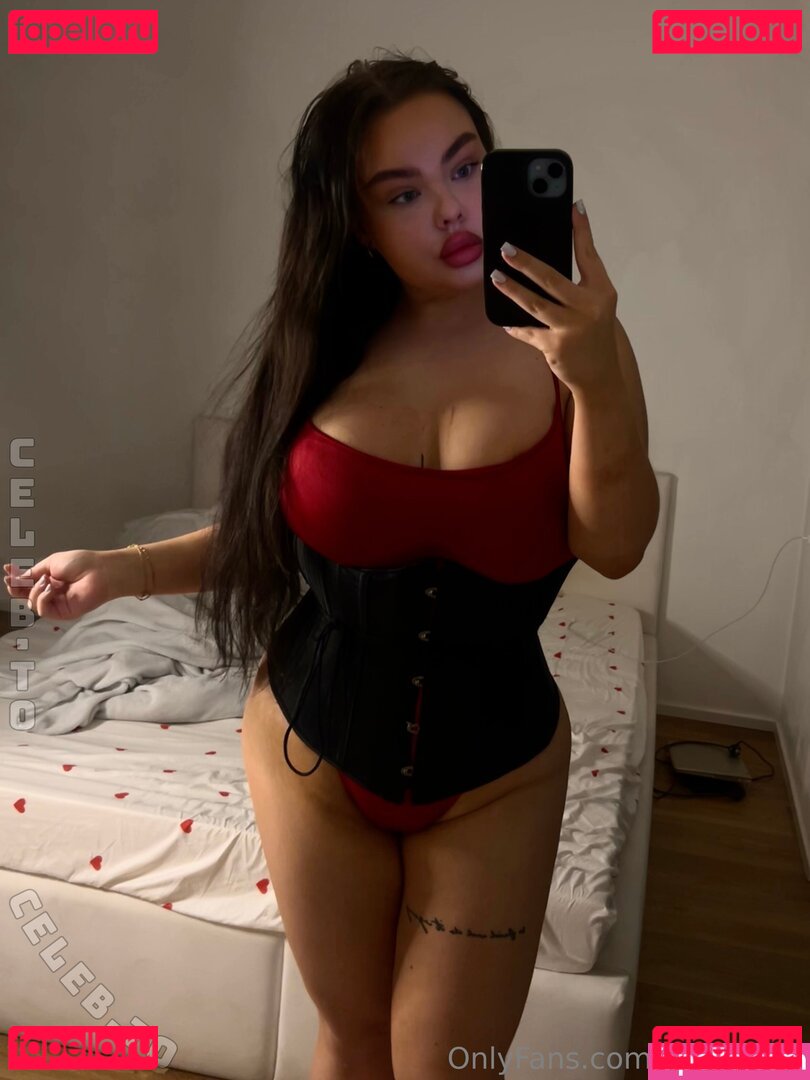 Fionachen Nude Onlyfans Photo 6