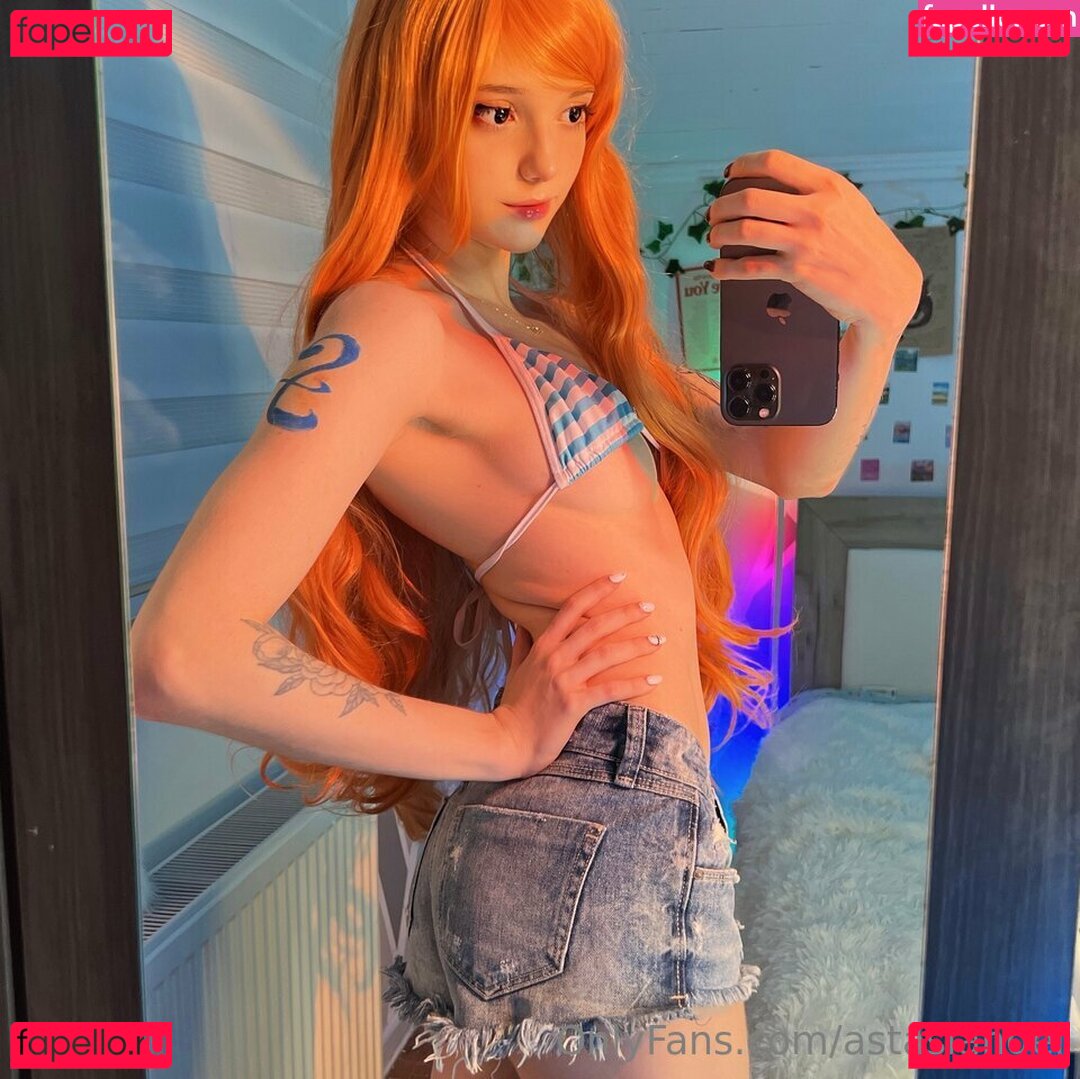 Astasiadream / pussecka Onlyfans Photo Gallery 