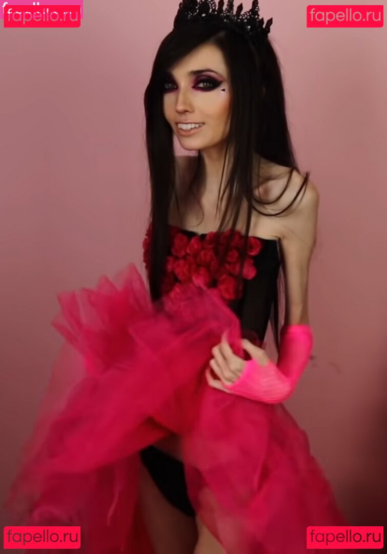Eugenia Cooney / eugenia_cooney / eugeniacooney Onlyfans Photo Gallery 