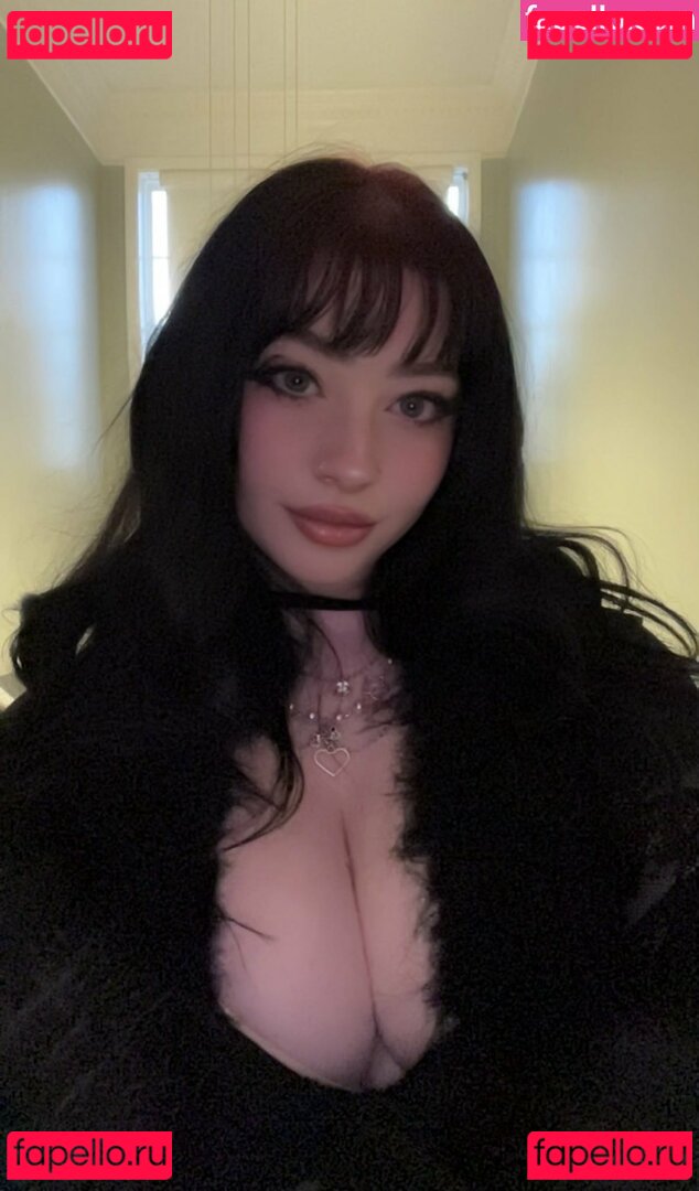 ihateremy / lamegff / lilbussygirl / luvluxlol / luvncoke / luvnutttt / luxcoke Onlyfans Photo Gallery 