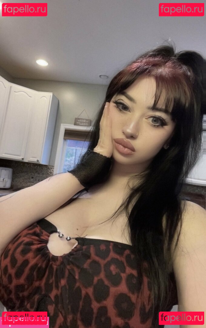 ihateremy / lamegff / lilbussygirl / luvluxlol / luvncoke / luvnutttt / luxcoke Onlyfans Photo Gallery 