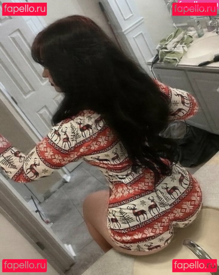 ihateremy / lamegff / lilbussygirl / luvluxlol / luvncoke / luvnutttt / luxcoke Onlyfans Photo Gallery 