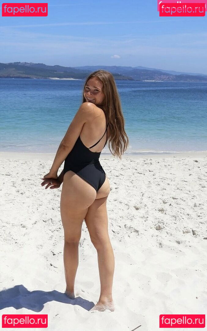 Monkette / emmaogbaby Onlyfans Photo Gallery 