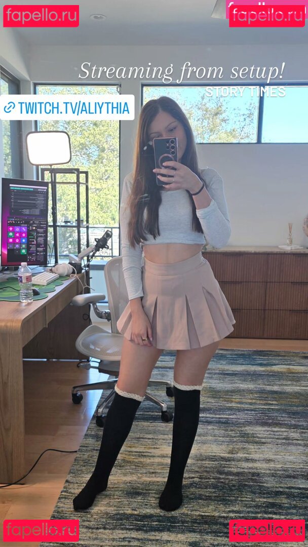 Aliythia Nude Onlyfans Photo 39