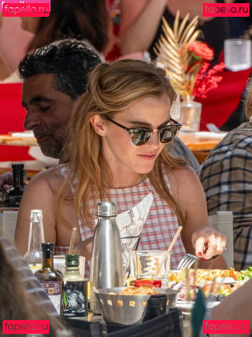 Emma Watson / emmawatson Onlyfans Photo Gallery 