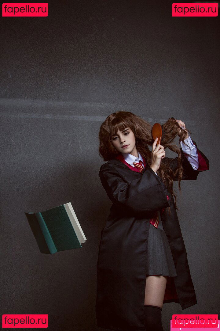 Emma Watson / emmawatson Onlyfans Photo Gallery 