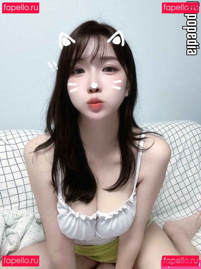 Lee Ahrin / ahrin2 Onlyfans Photo Gallery 