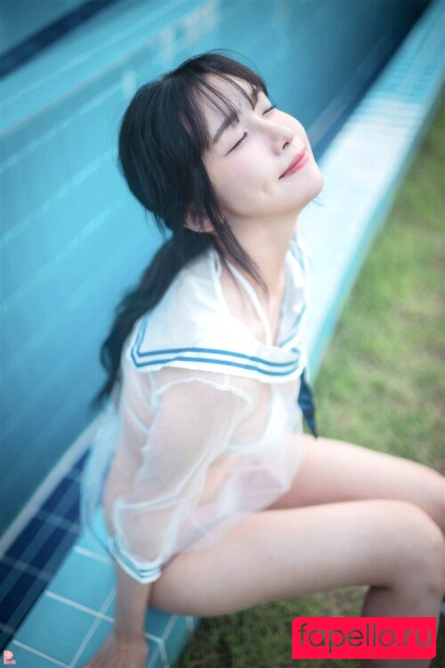 Lee Ahrin Nude Onlyfans Photo 17