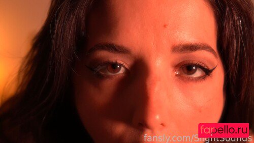 Slight Sounds ASMR Nude Onlyfans Photo 12