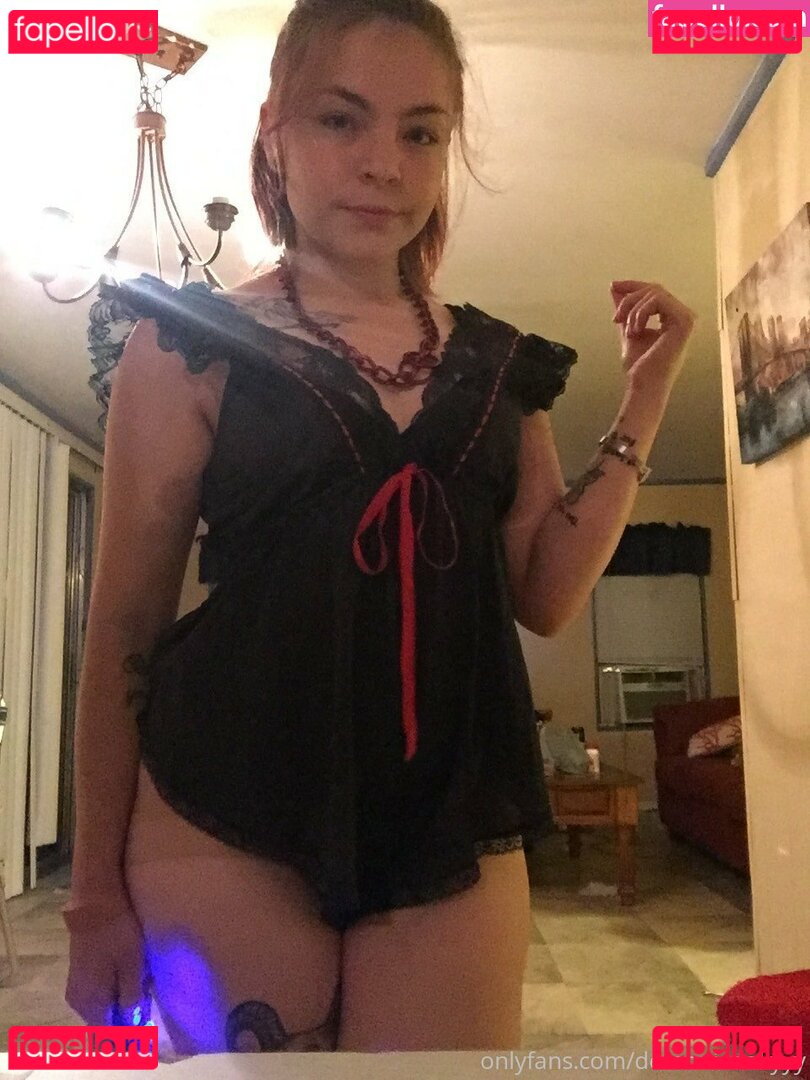 cirassss / ciricesinsss Onlyfans Photo Gallery 