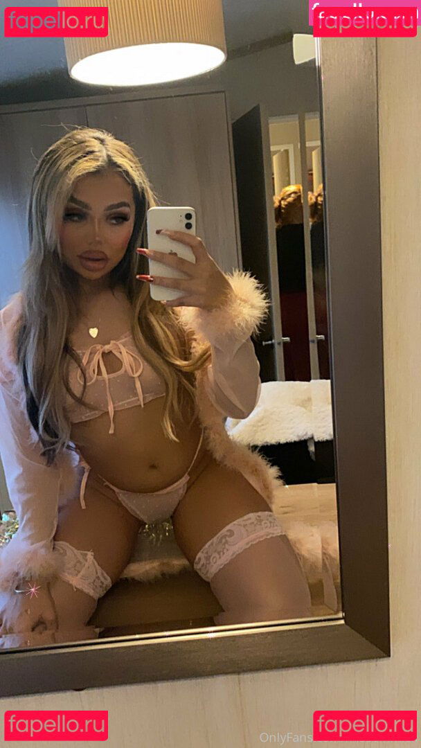 emilyexotics / emilys_exotics_ Onlyfans Photo Gallery 