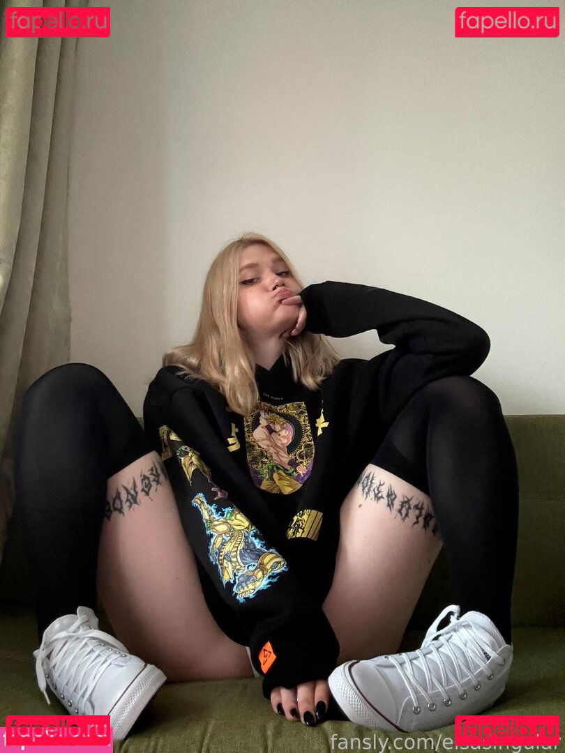 Elsasingular Onlyfans Photo Gallery 